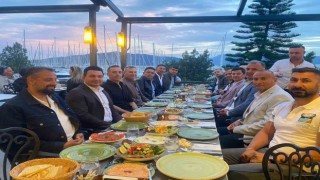 Marmaris Su sporları Kooperatifi ilçe protokolü ile iftarda buluştu