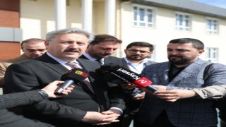 Melikgazide Palancıoğlu önde