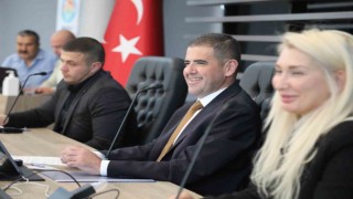 Mezitli Belediyesi, seçimlerin ardından ilk meclis toplantısını gerçekleştirdi