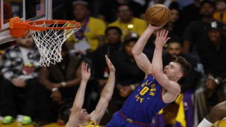 Nuggets, Lakersı yenerek seriyi 3-0 yaptı