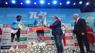 Osman Aşkın Bak: Cumhurbaşkanlığı Bisiklet Turu ile Türkiyenin turizm bölgelerini tanıtıyoruz