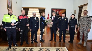 Osmaniye Valisi Yılmaz, Polis Memurlarını Kabul Etti
