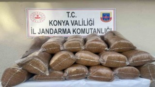 Otomobildeki 135 kilo kaçak tütün jandarmaya yakalandı