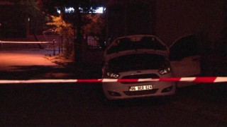 Pendikte araç içinde yanmış bir erkek cesedi bulundu
