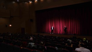 Pursaklarda ‘‘Bulgaristan Pirinden Folklor Sihri tiyatro oyunu sahnelendi