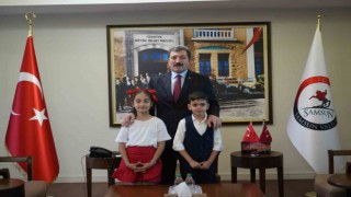 Samsun Valisi Tavlı, makam koltuğunu çocuklara devretti