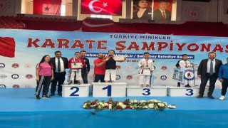 Sandıklının altın çocuğu Türkiye şampiyonu oldu