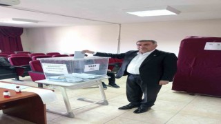 Sarızı Ömer Faruk Eroğlu önde bitirdi