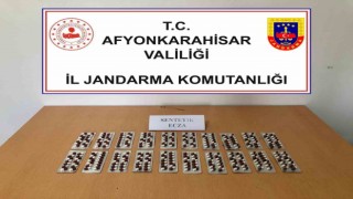 Şehir dışından getirdiği uyuşturucu hapları satamadan yakalandı