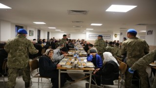 Şehit aileleri ve gazi yakınları için iftar yemeği düzenlendi