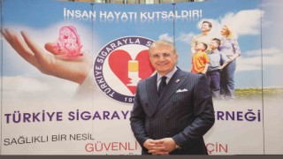 Sigarayı bırakmak kanserle mücadelede önemli bir adımdır