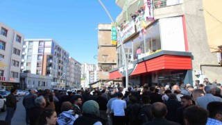 Şırnakta izinsiz yürüyüşe polis müdahalesi: 11 gözaltı