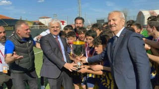 Talasgücünün U14ü Türkiye şampiyonu