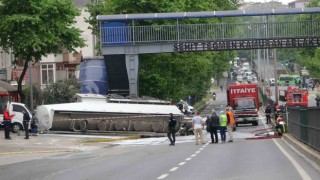 Tanker kazasında yola dökülen benzin sebebiyle kapanan D130 Karayolu 11 saat sonra açıldı