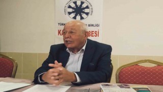 Tarihçi Erkiletlioğlu Kayseri Surlarını anlattı