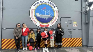 TCG Salihreis Fırkateyni 23 Nisan dolayısıyla İstanbulda ziyarete açıldı