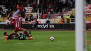 Trendyol 1. Lig: Boluspor: 3 - Altay: 1