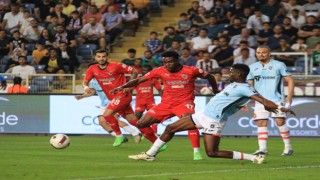 Trendyol Süper Lig: Hatayspor: 0 - Başakşehir: 1 (İlk yarı)