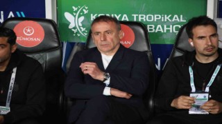 Trendyol Süper Lig: Konyaspor: 0 - Trabzonspor: 1 (İlk yarı)