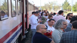 Turistik Diyarbakır Ekspresi Elazığda