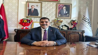 Türkoğlu Belediyesinde devri teslim yeni başkan göreve başladı