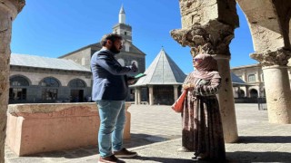 Ukraynadan tur rehberi olarak geldiği Diyarbakırda Müslüman oldu