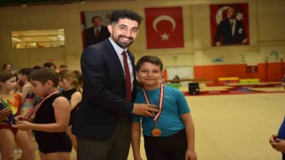 Yıldırımda 23 Nisana özel jimnastik müsabakası