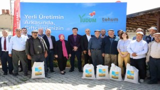 Yudum ve Tohum Derneği, Eskişehirde çiftçilere yerli ayçiçek tohumu dağıttı