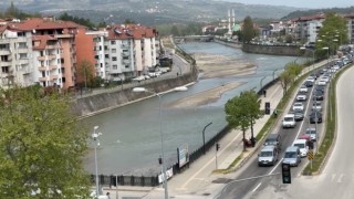 Zonguldakta Ramazan Bayramının son gününde trafik yoğunluğu