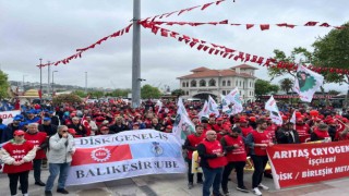 1 Mayıs Bandırmada kutlandı
