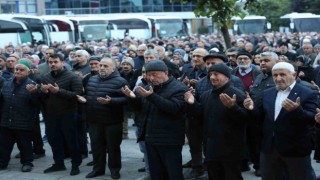 200 hacı adayı yolcu edildi