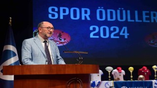 2024 Anadolu Üniversitesi Spor Ödülleri sahiplerini buldu