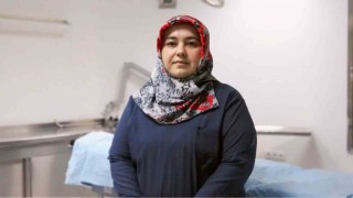23 yıldır mesleğini aşkla yapıyor: Azmi ile yılın hemşiresi seçildi