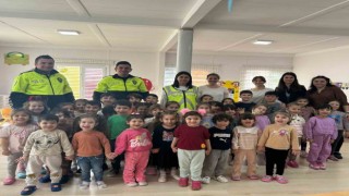230 minik öğrenci trafik kurallarıyla tanıştı