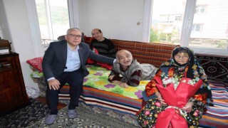 93 yaşındaki fedakar anne unutulmadı