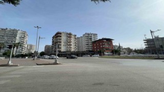 Adanada esnaf ölüm kavşağına çözüm istiyor