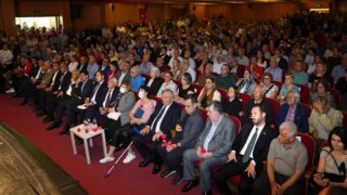 Adana'da "Nasıl Bir Demokrasi Nasıl Bir Cumhuriyet?" Paneli Yoğun İlgi Gördü
