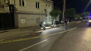 Adanada otomobil bisikletli yaşlı adama çarpıp kaçtı: 1 ölü