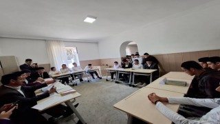 Ahıskada Kuran-ı Kerimi güzel okuma yarışması