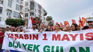 Akdeniz Belediyesi Eş Başkanları Sarıyıldız Ve Arslan, 1 Mayıs Coşkusuna Ortak Oldu