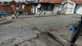 Akhisarda bıçaklanan şahıs hayatını kaybetti