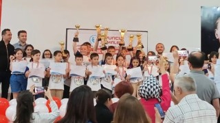 Akıl zeka oyunları Türkiye 1.leri Denizliden