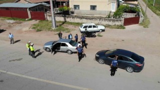 Aksaray polisi şok uygulamalarla denetimde