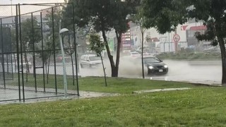 Ankara Yenimahallede yağmur etkili olmaya başladı