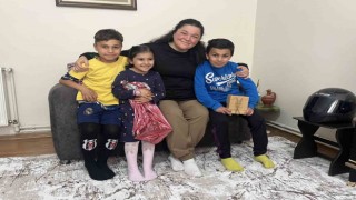 Anne olamayınca, yüzlerce engelli, kimsesiz ve yoksul çocuğu evladı gibi bağrına bastı