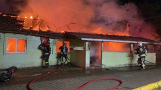 Annesi içerideyken evi ateş vermişti, tutuklandı