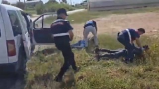 Antalyada ruhsatsız tabanca operasyonu: 3 gözaltı