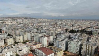 Antalyaya yerleşen Rusya ve Ukraynalılar memleketlerine dönüş yapıyor