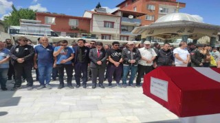 Araştırmacı Yazar Nuri Argaç, askeri törenle toprağa verildi