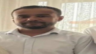 Arızalanan motosikleti yol kenarına çeken baba oğula kamyonet çarptı: 1 ölü, 1 yaralı